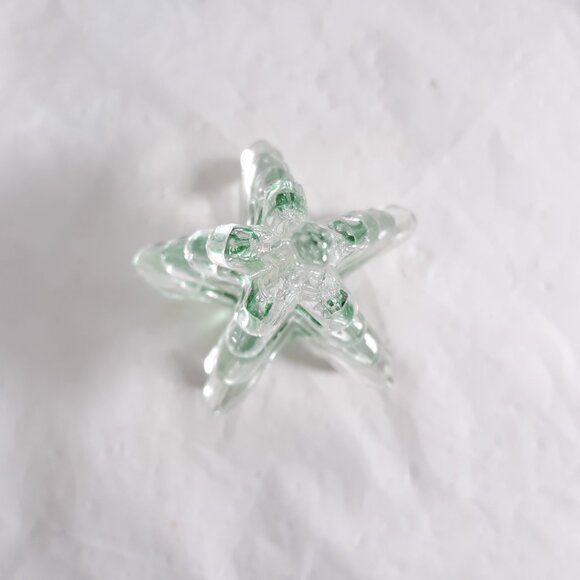 Vintage Clear Glass Christmas Tree With Green Swirl - Picture 6 of 8